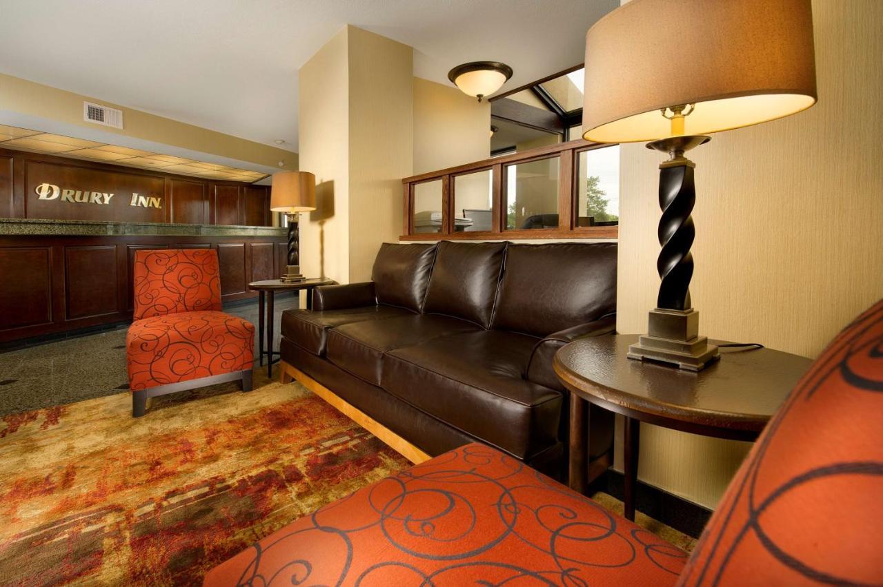 Drury Inn & Suites Kansas City Shawnee Mission Merriam エクステリア 写真